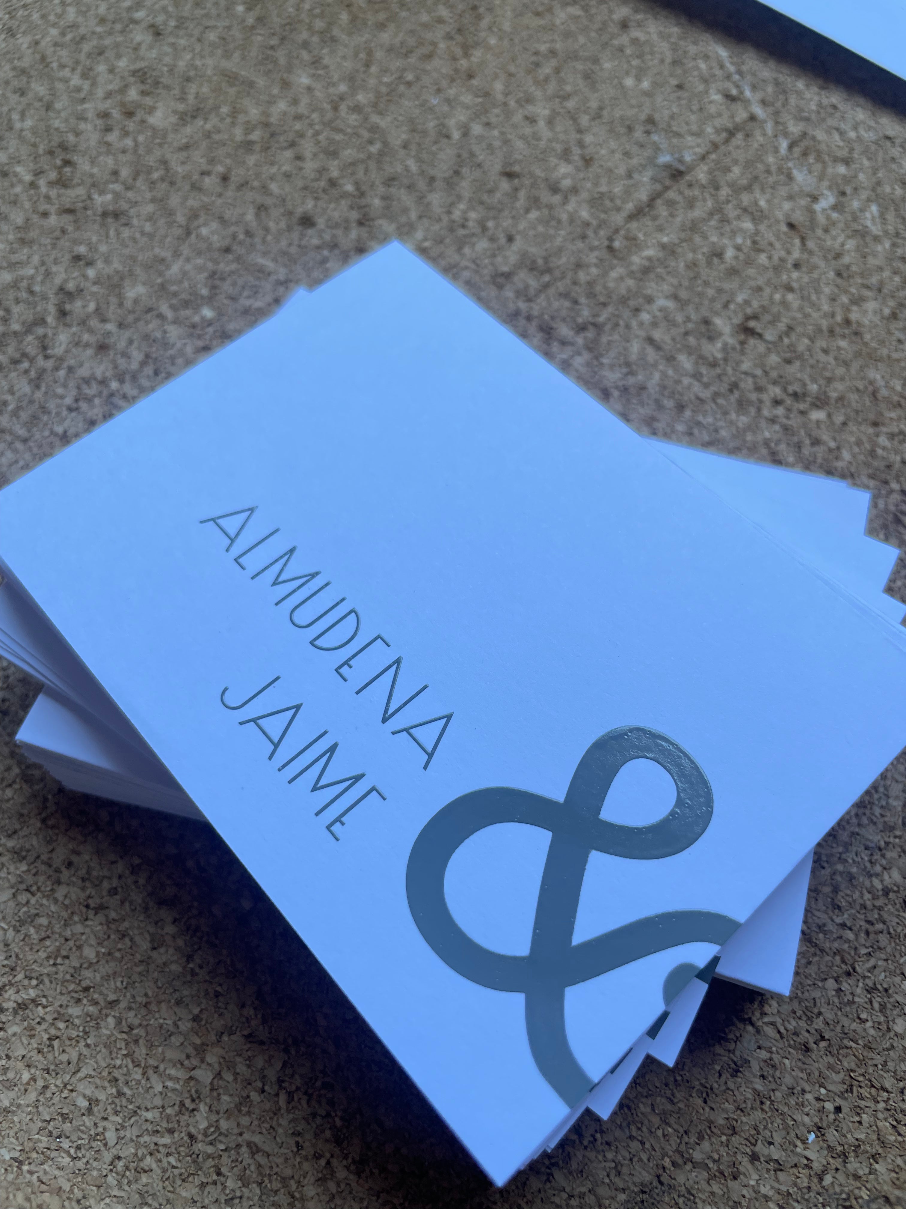 Tarjeta sencilla en serigrafía